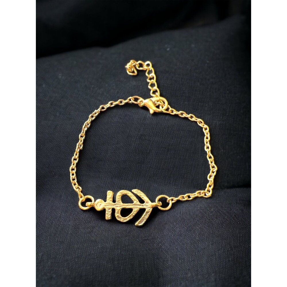 Gold Chain Bracelet with Heart Anchor